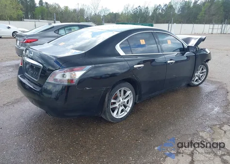 2014 Nissan Maxima 3.5 S z USA, uszkodzony, nr VIN 1N4AA5AP2EC453865